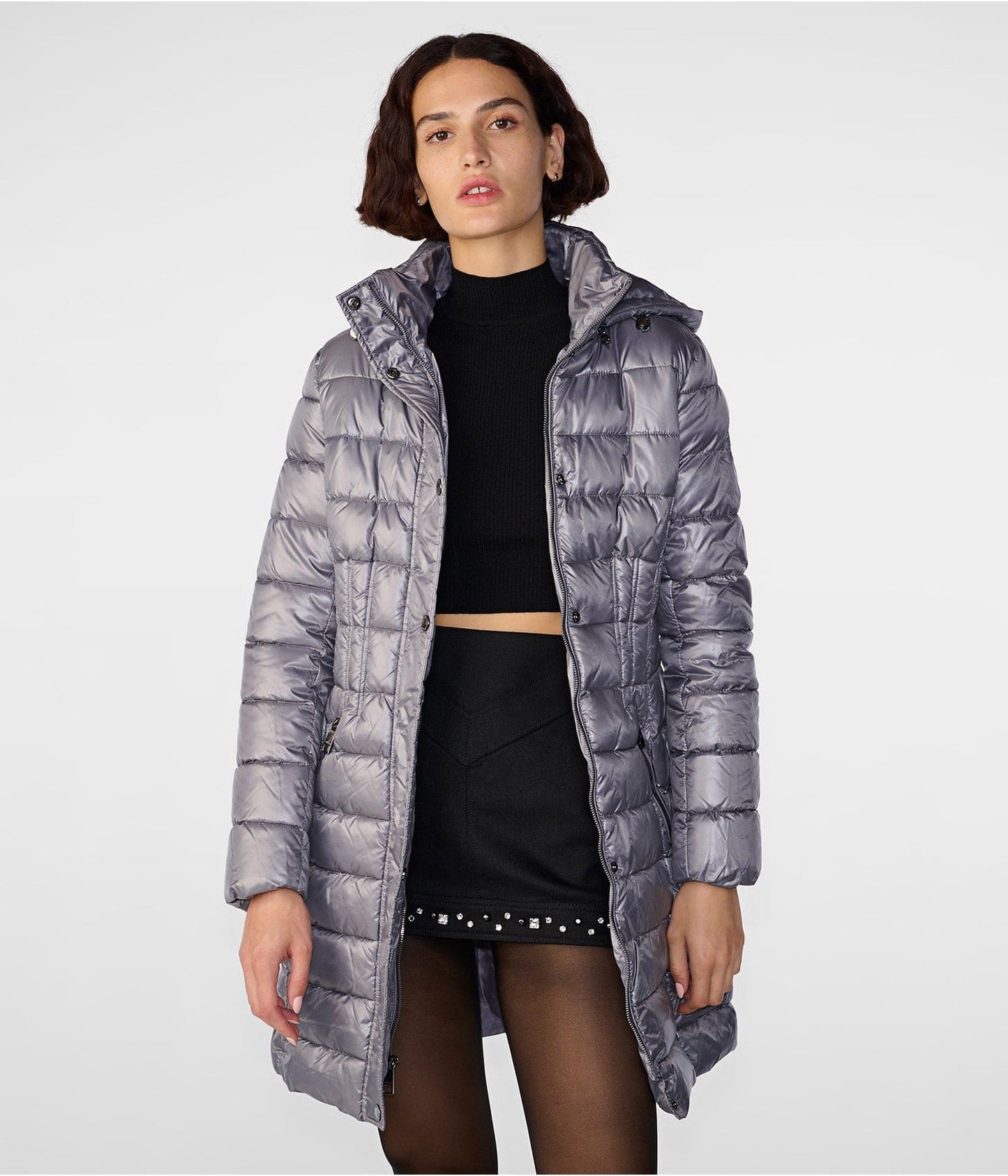 Women's Quilted Puffer Coat In Gray With Hood